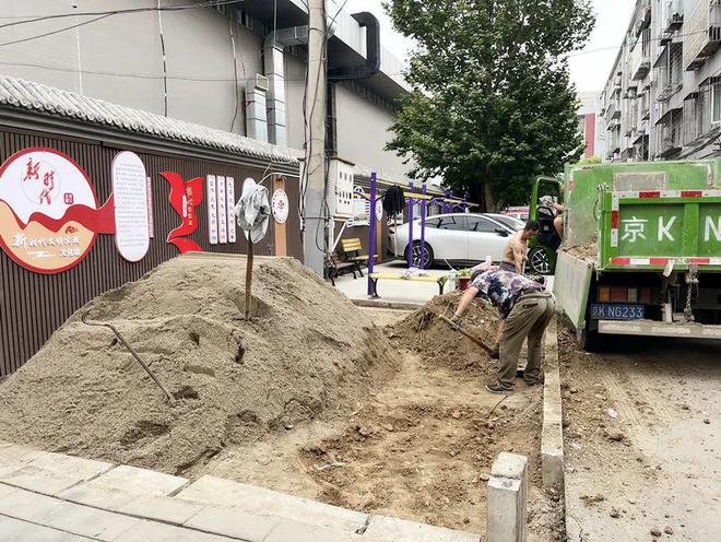 这社区便民晾衣杆让居民省心省力→凯发k8赞助马竞晾晒有去处顺义(图5)