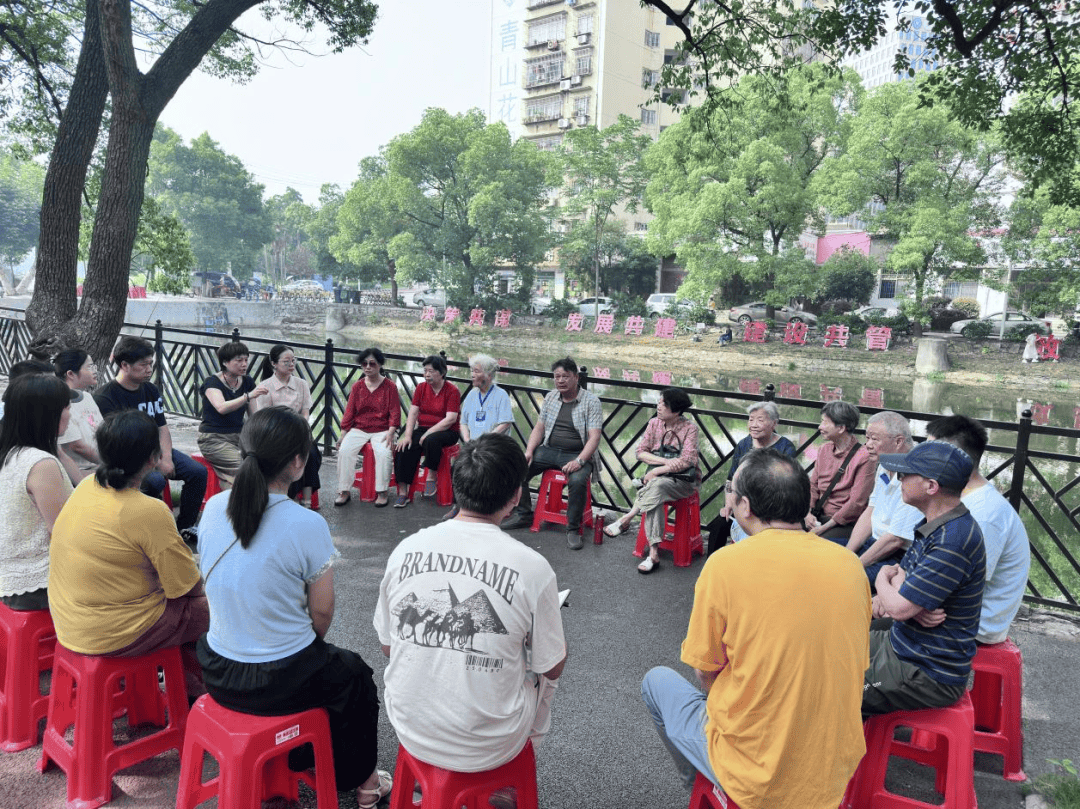 黄石港区小区精细治理硕果丰盈从“点上开花”到“面上成景”(图3)